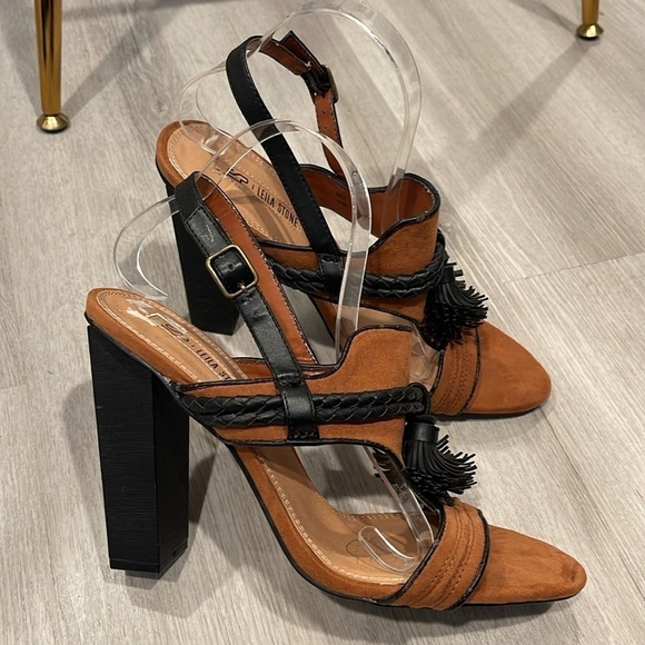 Leila Stone Tassel heeled sandals size 10 - Picture 7 of 9